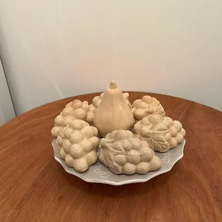 Artemis 1 Bdr Down Town Appartement