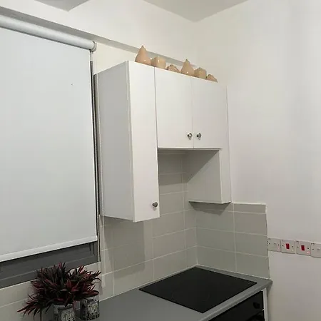 Artemis 1 Bdr Down Town By Platform 357 Lefkoşa