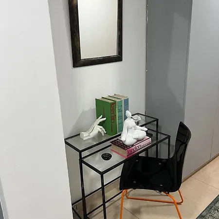 Apartment Artemis 1 Bdr Down Town Nikosia