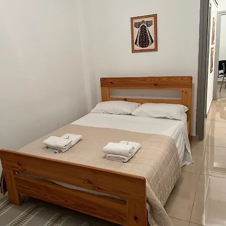 Artemis 1 Bdr Down Town Lefkoşa
