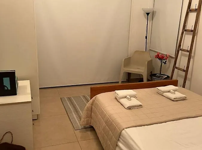 Artemis 1 Bdr Down Town Lefkoşa